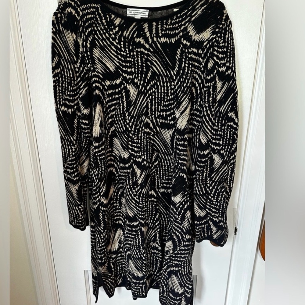 St. John Black and White Patterned Dress